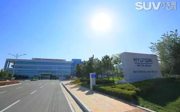 现代胜达四代多少钱,现代四代胜达改装效果图