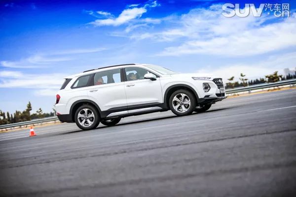 现代胜达四代多少钱,现代四代胜达改装效果图