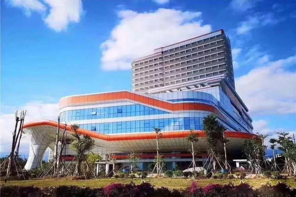 在三亚月薪一万的工作,海南省年薪制医院