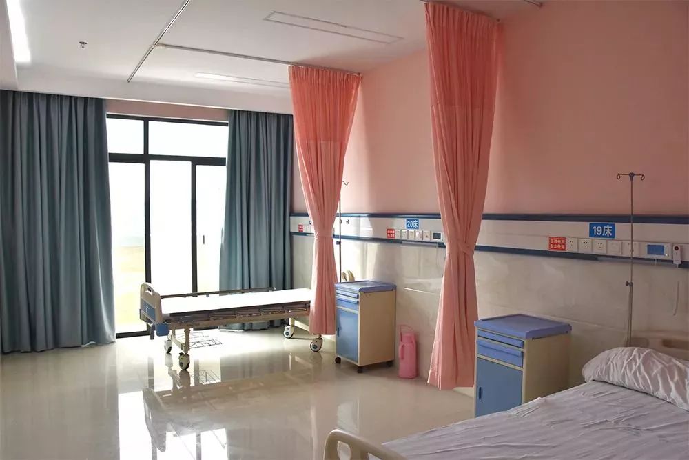 在三亚月薪一万的工作,海南省年薪制医院