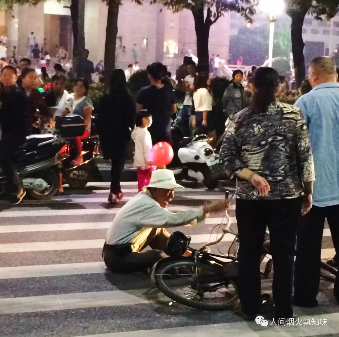 善良和气清心寡欲的百岁老人张书桥:长寿没啥秘诀,学会吃亏就行