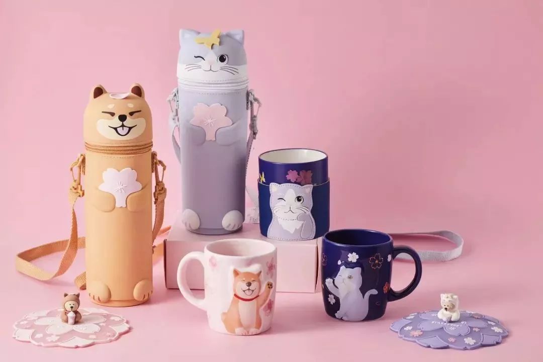 星巴克猫爪杯引发抢购热潮,疯抢网红猫爪杯