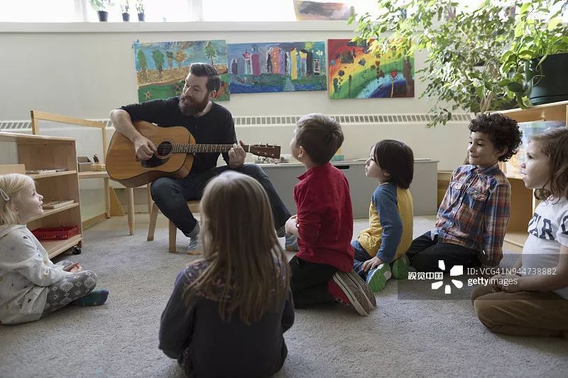 日本中小学教师待遇,日本大学教师的真实待遇