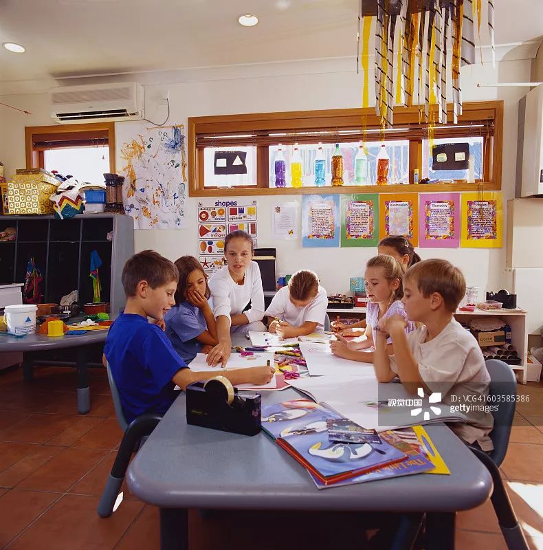 日本中小学教师待遇,日本大学教师的真实待遇