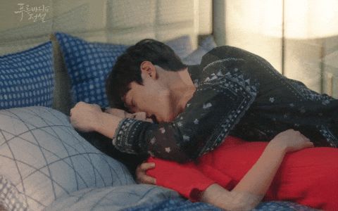 高甜预警！大尺度KISS全面盘点，他不愧是接吻大师啊