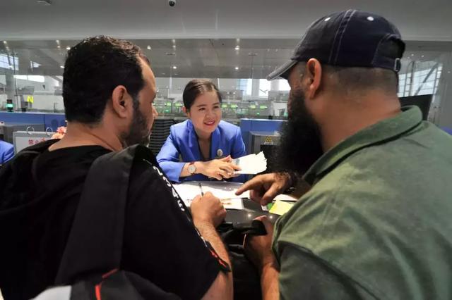 白云机场春运首日客流,白云机场十大服务举措助力春运