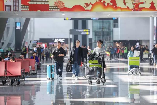 白云机场春运首日客流,白云机场十大服务举措助力春运