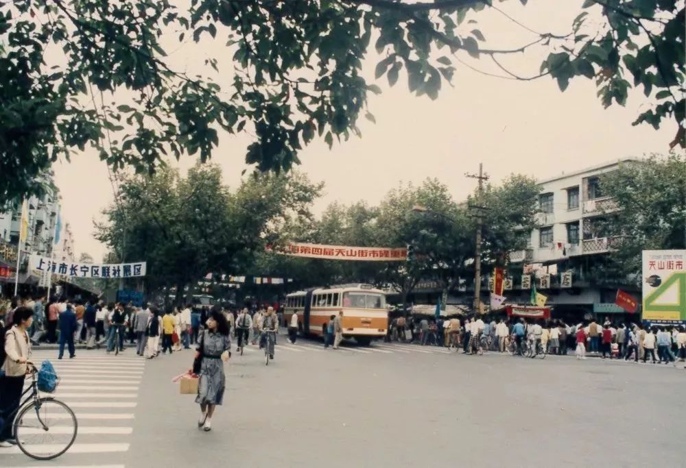 去处｜60年代不输南京路，80年代成潮流前线！这里有独家记忆！