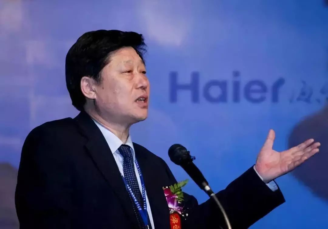 苏宁易购跃进桥店,苏宁大润发