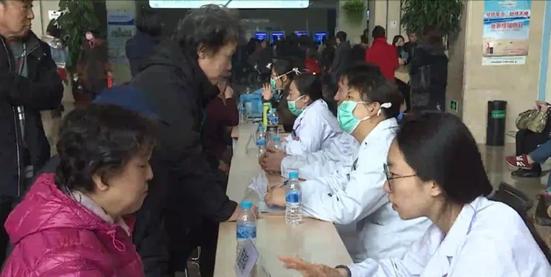 爱耳义诊活动完整版,医院开展爱耳日义诊宣传活动