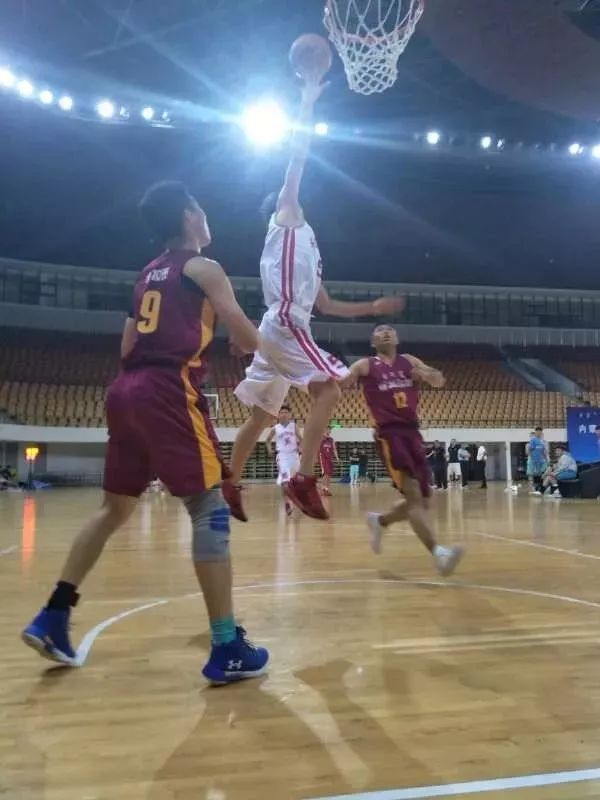 想健身去看什么地方,鄂尔多斯有健身训练基地吗