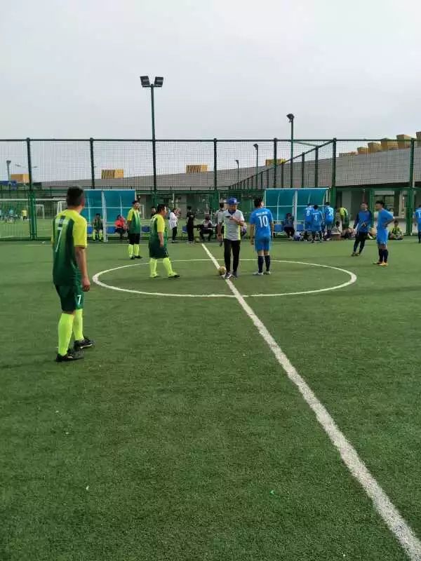 想健身去看什么地方,鄂尔多斯有健身训练基地吗