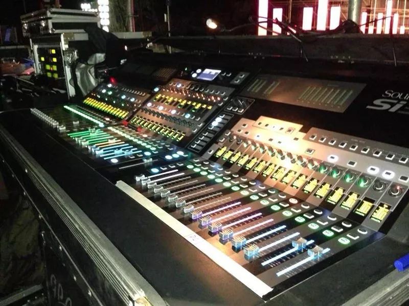 私人餐馆转让费用,餐馆整体转让