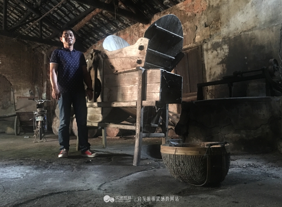 乡关何处是演唱视频,乡关何处是原唱完整版