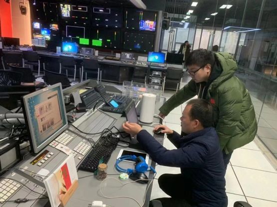 全国*会两**背后的“黑科技”,南京联通5G助力南京广电开启融媒体*会两**直播新模式!