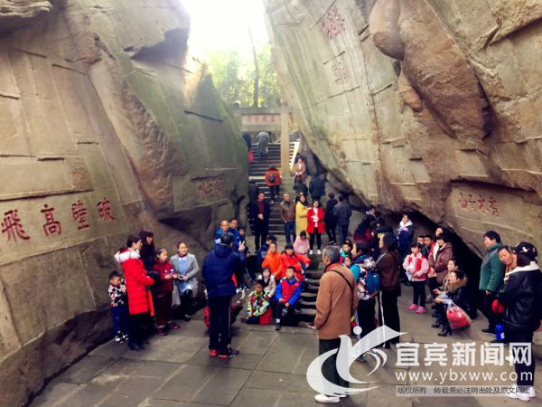 璧忓悕鑳滃彜杩瑰徆鍙や汉椋庨噰,璧忚繙鍙ら鍏夊搧榄呭姏瀹朵埂