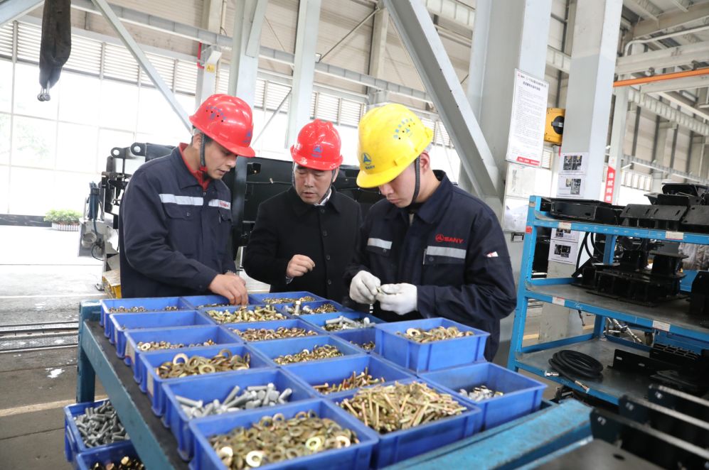 新时代企业家担当作为的精神,真抓实干的魄力