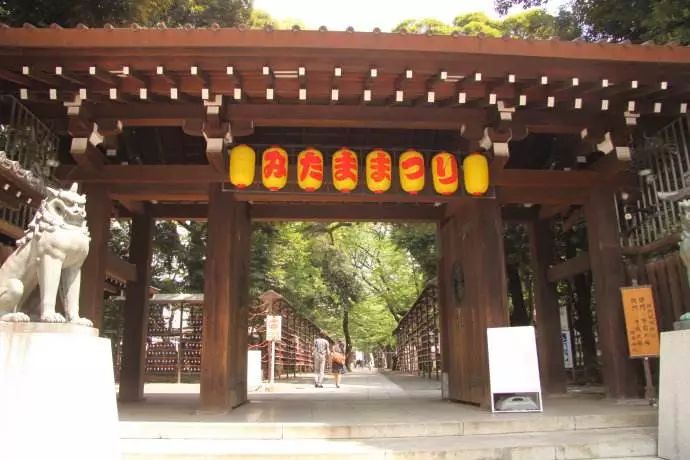 商报旅行家首发日本定制团，共迎烂漫四月天！3月10日说明会开始抢位……