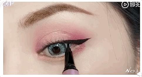 倪妮不画眼线的眼妆,倪妮美人计高清图片