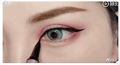 倪妮不画眼线的眼妆,倪妮美人计高清图片