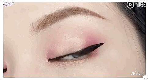 倪妮不画眼线的眼妆,倪妮美人计高清图片