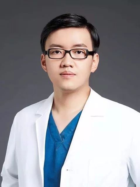 义诊活动心连心健康服务暖人心,医院开展学雷锋义诊送温暖活动