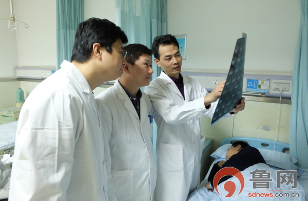 单县中心医院的手术团队,肾上腺嗜铬细胞瘤哪家医院治疗好