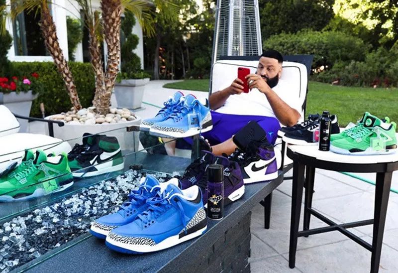 aj1和aj4哪个值得入手,46万的aj4