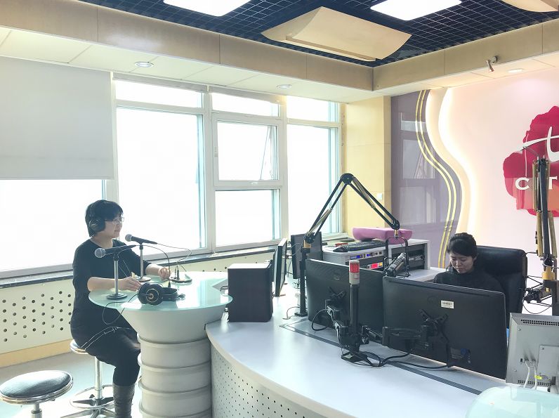 节目回顾|南岗院区妇科主任田晓宁做客龙广《郑丹看医生》栏目,讲述“更年期功血”相关内容