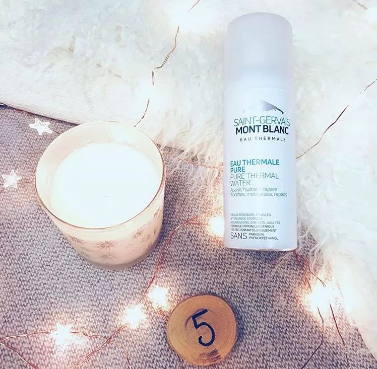 换季皮肤变得敏感有点长痘,换季肌肤敏感长痘