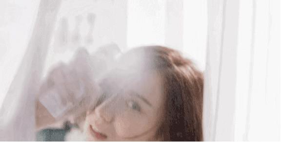 换季皮肤变得敏感有点长痘,换季肌肤敏感长痘