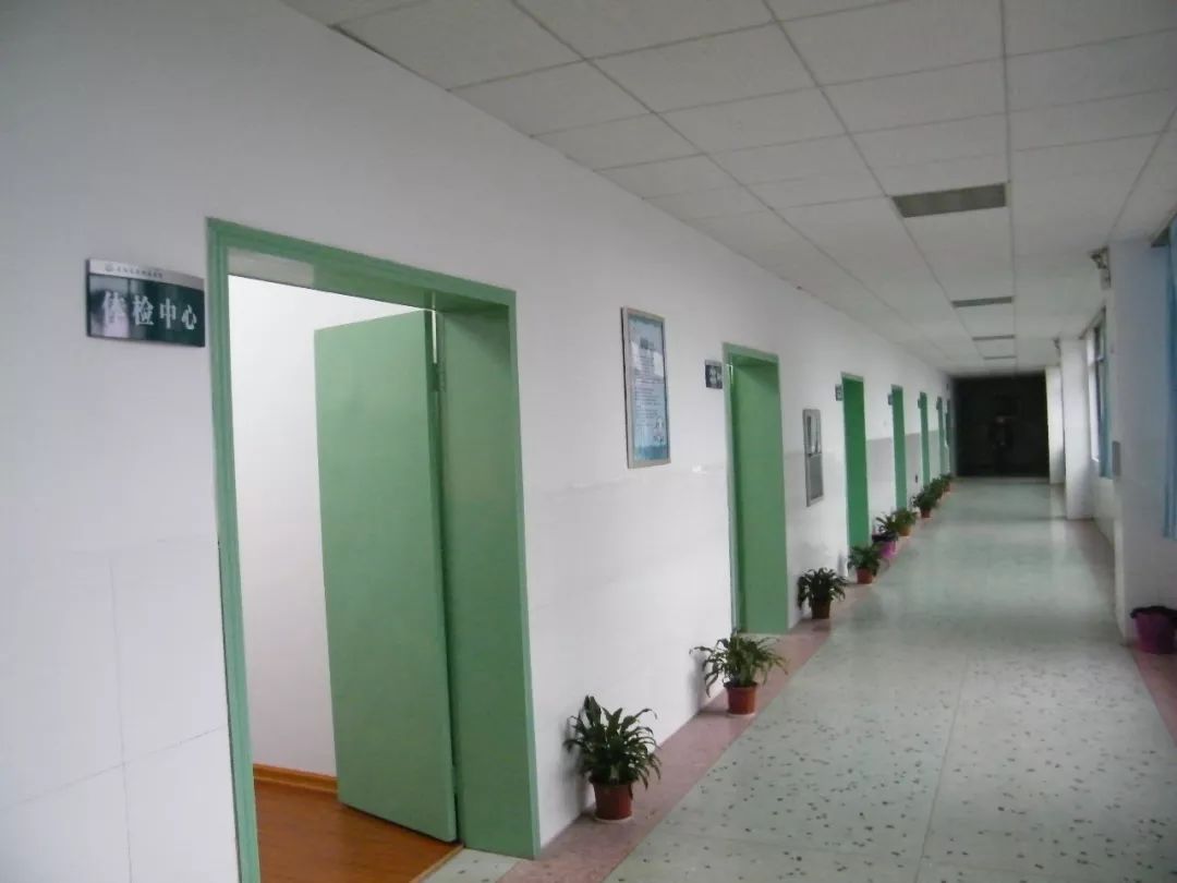 【约惠女神节】益阳医专附属医院体检中心提示您送一份健康给她