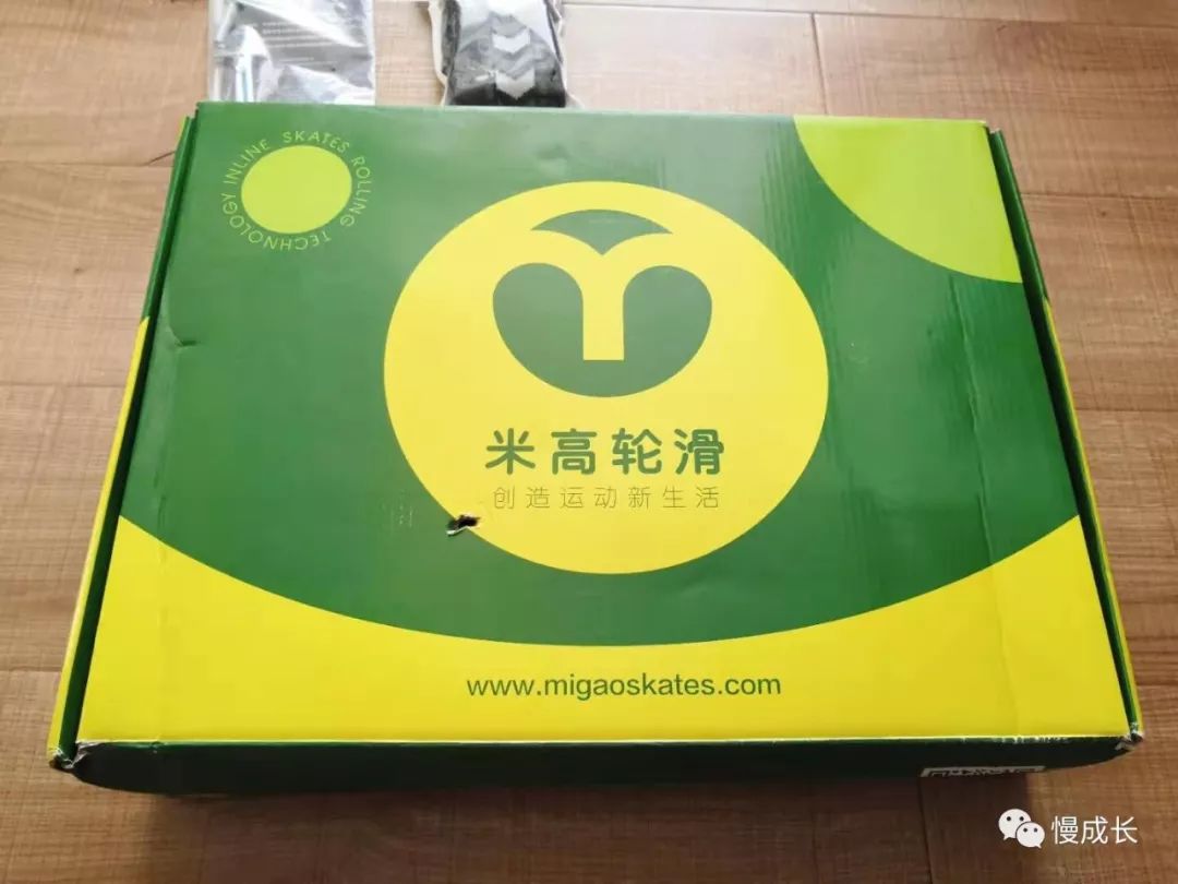 小孩学轮滑有什么好处,孩子学轮滑的好处