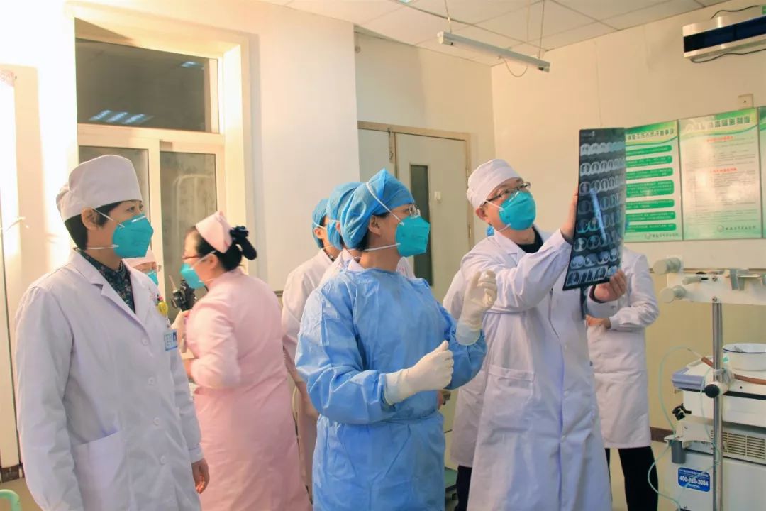 巾帼天使丨敢于担当领跑学科建设铿锵玫瑰留香医院发展