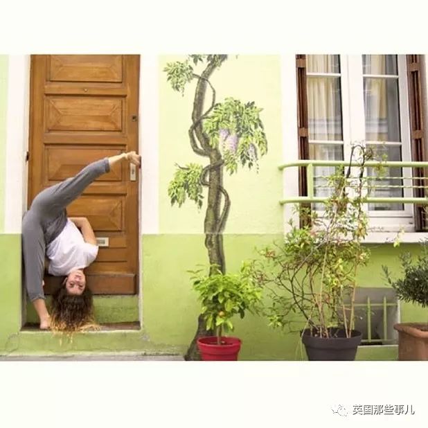 当自家门口变成网红打卡地 (一不小心家门口成了网红打卡地)