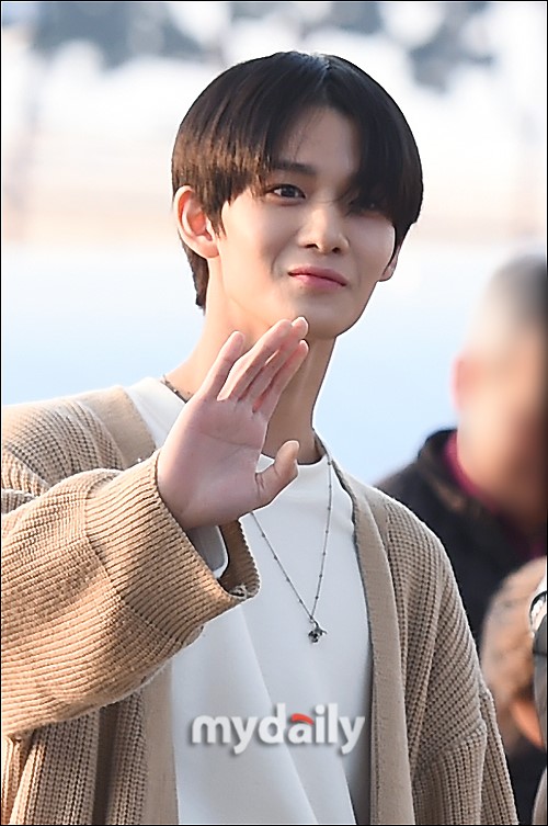 wannaone裴珍映沙雕视频,wannaone裴珍映直播事件澄清