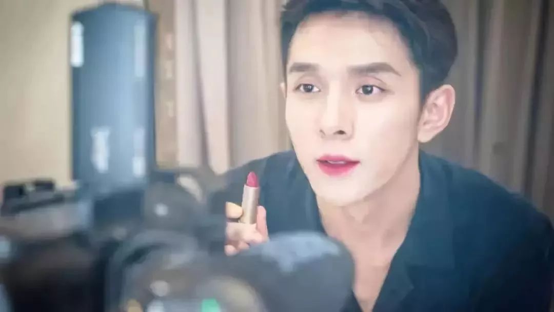 醒醒吧,没有一支口红能够“活到剧终”|小南都知道