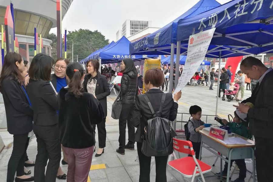 3600个岗位招聘会,200多场招聘会预计提供10万个岗位