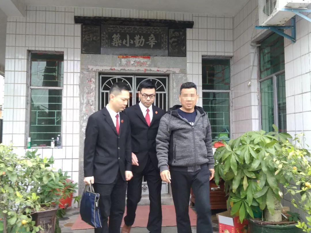 想当法官如何从小做起,当法官的真实感悟