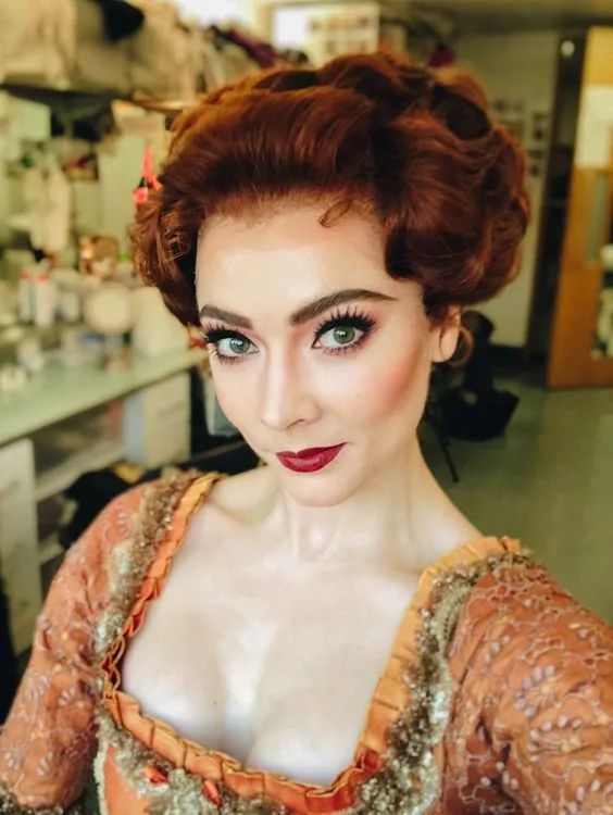 舞者化妆教程视频,专业舞者的表演