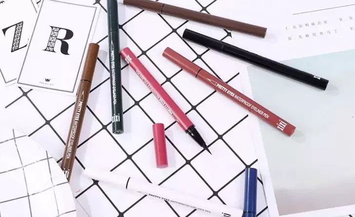 15元国货化妆品排行榜,15元以内的美妆好物