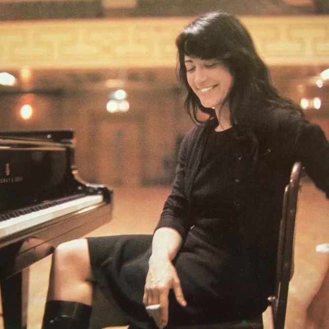 钢琴大师世界级女性,最惊艳的钢琴女神