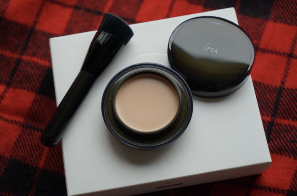 气垫粉底液粉膏选哪一个,粉条粉底膏cc