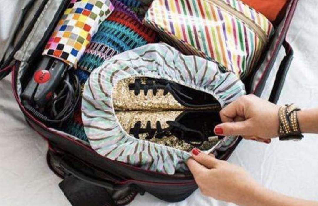 精致女孩出门旅行收纳行李箱,行李箱收纳技巧夏天旅游