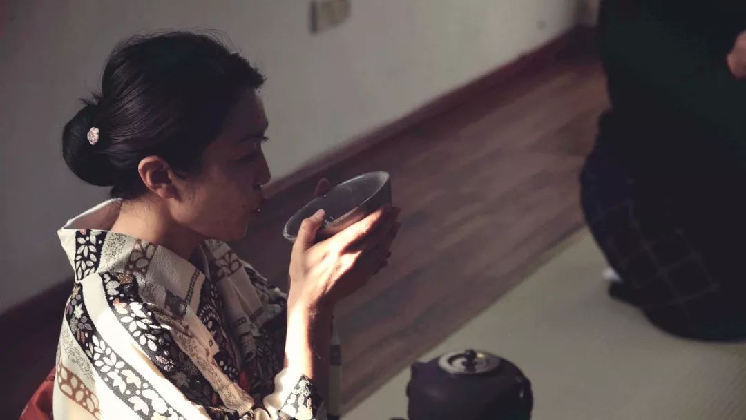 高柳绫绪の茶道课|唤醒内在力量