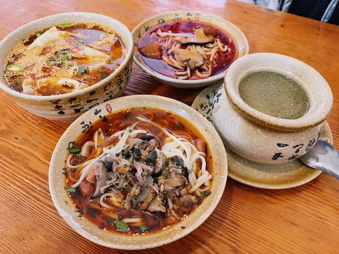 李家沱附近面馆推荐成都,成都李家沱网红面