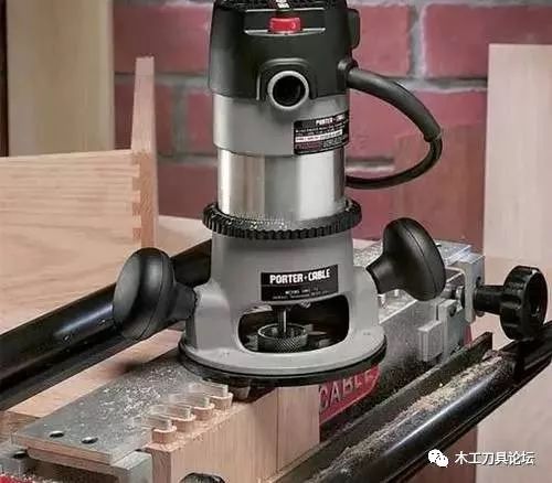 电木铣使用方法是往哪边走,电木铣技巧视频