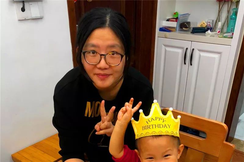 无锡市消防支队联合市妇联组织巾帼风采表彰活动