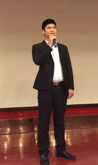 励志！这个洪湖老乡，七岁失明，28岁开了30家连锁店！