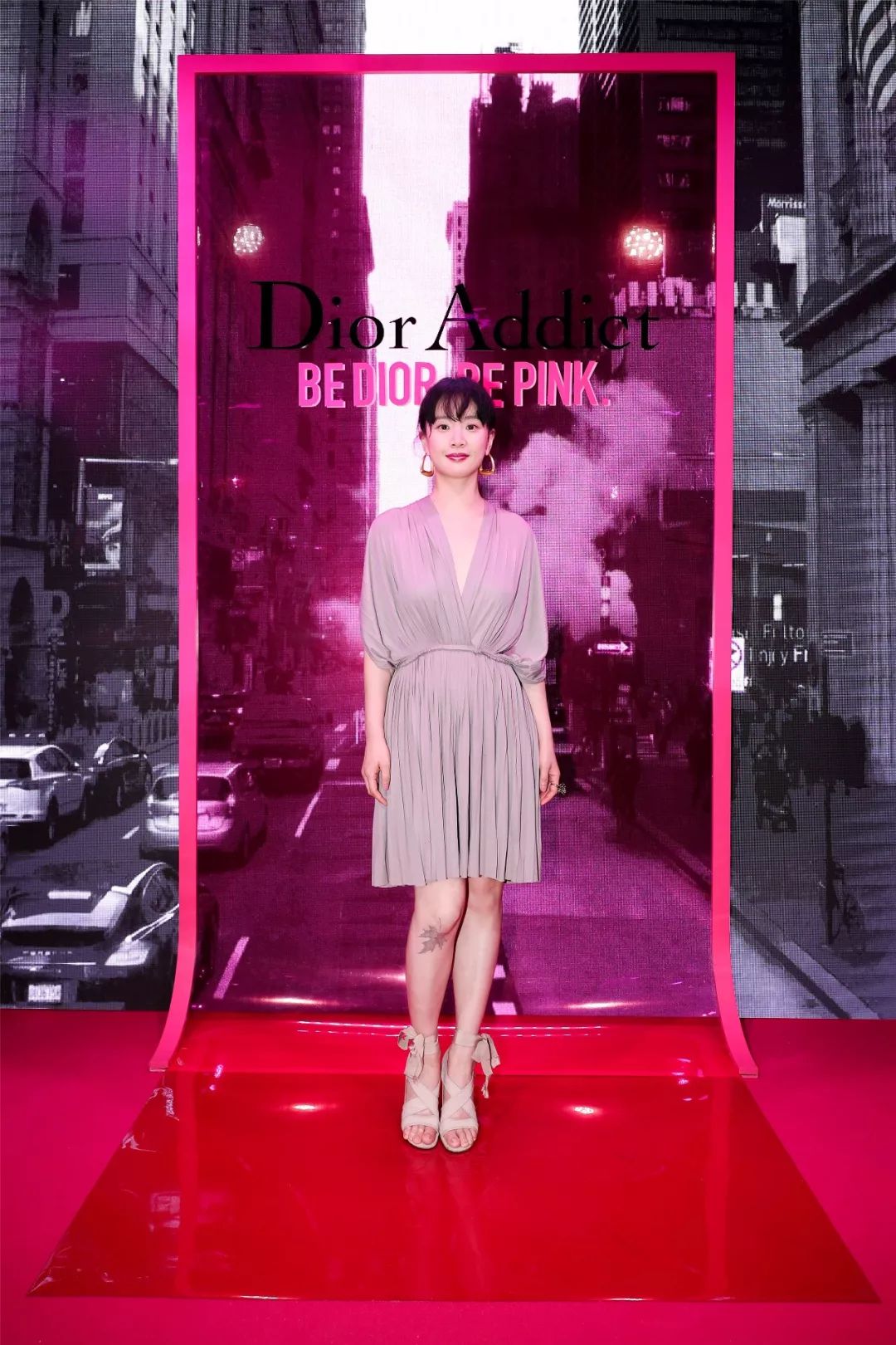 迪奥dior粉色,迪奥dior桃红色怎么调